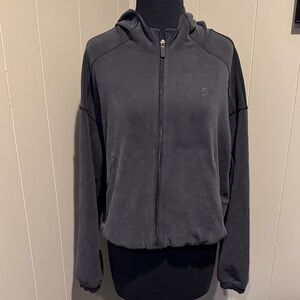B36 lululemon athletica Women’s 8 Charcoal Full-Zip Hoodie Activewear